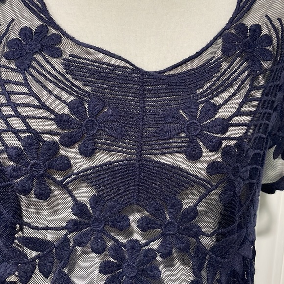 Express sheer unlined floral top in navy blue. - Picture 7 of 9